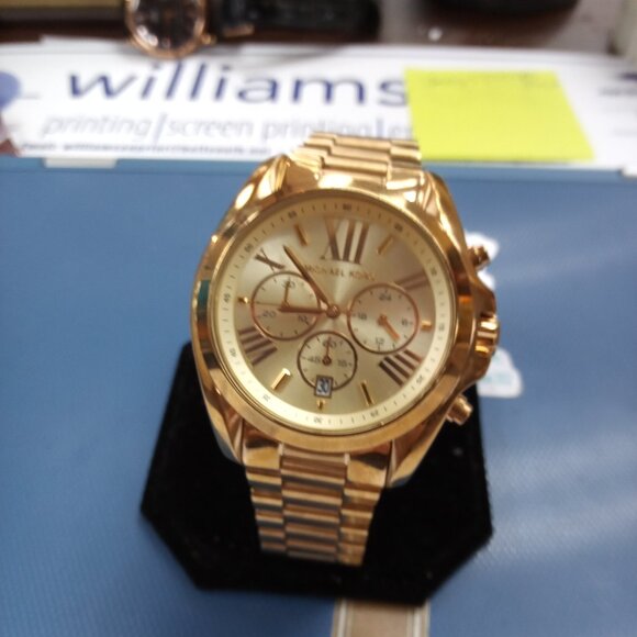 Michael Kors Man's Watch - Picture 1 of 2
